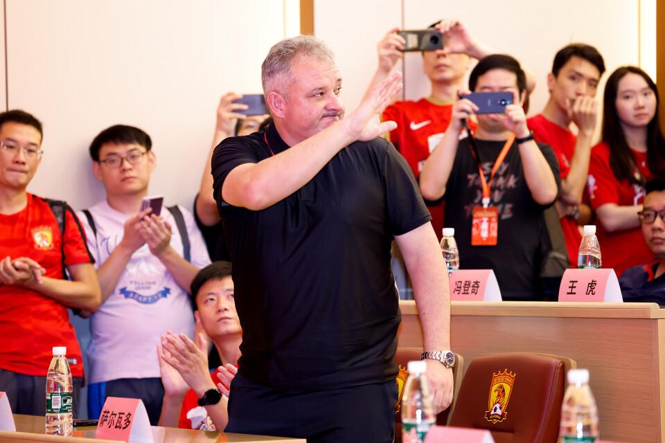 重庆铜梁龙, cf